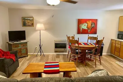 Image de #2 Casita Tatonka at the Catwalk, 2 BdRm Casita w/ Kitchen