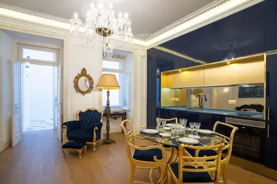 Image de Baroque apartment  w/patio Portuguese Soul Bica Tram 4p