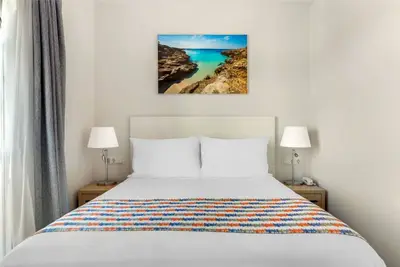 Image de Family 2-Bed Apartment | Near the Beach | Sleeps 6