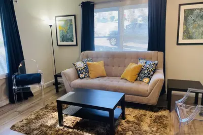 Image de Hidden Gem-10 minutes to Dt Chatt! Perfect for teleworkers, small families, etc.