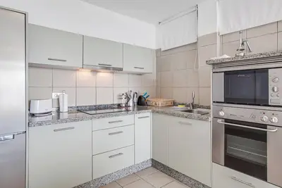 Appartement de vacances \"Casa Médano 18\" avec vue sur la mer et les montagnes & Wi-Fi
