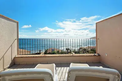 Appartement de vacances \"Casa Médano 17\" avec vue sur la mer et les montagnes & Wi-Fi