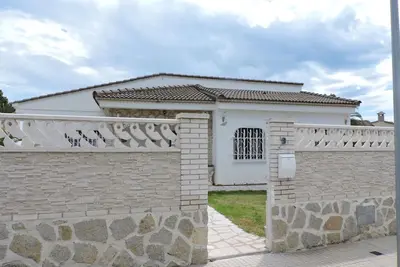 Image de Maison Avec Piscine PRIVÉE