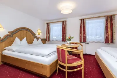 Image de Triple room with shower, Wc (3 pers. ) - Pension Klinglhub