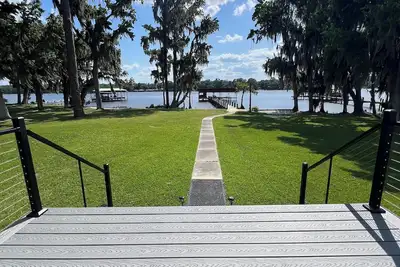 Image de Riverfront Home with Private Dock! Quick Boat Ride to the Springs!