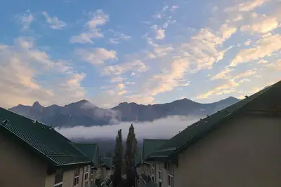 Image de 2 Bedroom Chalet between Canmore & Banff (sleeps 7 (up to 6 Adults and 1 Child))