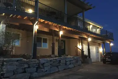 Image de awesome valley views, with all your home needs plus the “little extras”