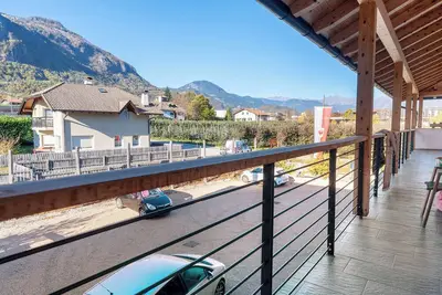 Image de Appartement moderne \"3 Weger\" avec vue panoramique sur les montagnes, beau balcon et Wi-Fi