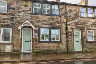 Image de Cobblers Cottage, pet friendly, with open fire in Haworth