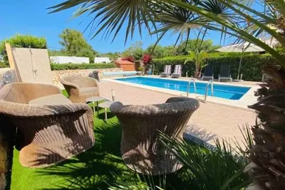 Image de Chalet · Romàntica · ★4, 31 · 3 chambres · 3 lits · 2 salles de bain