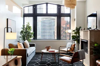 Image de Modern 3br Penthouse in the Loop | Roof Deck