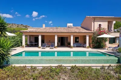 Image de Villa Marès, Elegant and modern house designed with comfort and style
