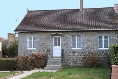 Image de Charmante maison de pierre en Suisse Normande