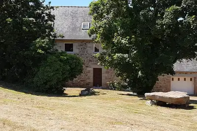 Maison de caractère au coeur de la côte de granit rose