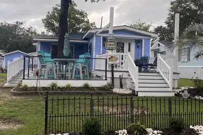 Image de Mh166 Very Large 5 Bedroom, 3 Bath, with ramp. Dream Vacation with Golfcart
