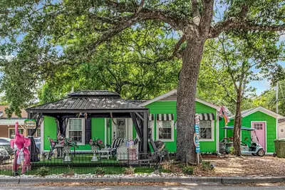 Image de Z75 Newly Remodeled Beautiful 3 bed 2 bath/ in Ocean Lakes with golfcart