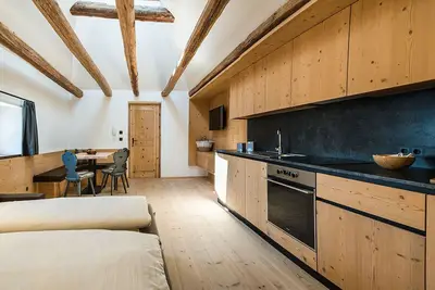Image de Logement de vacances Hatzeshof-AlpenglĂĽck avec vue sur la montagne, Wi-Fi, Balcon et Jardin.