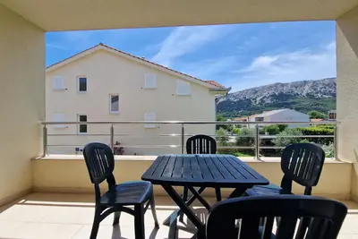 Image de Appartement de vacances Baška pour 1 - 4 personnes avec 2 chambres à coucher - Appartement de vacanc