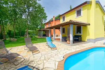 Image de Vacation homes Sunny Twins - 2 houses, 10 persons, 4 bedrooms, pool, barbecue