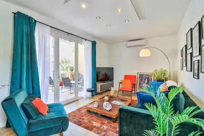 Image de Canopée - Toulon Mourillon - 800m des plages et place de parking privé