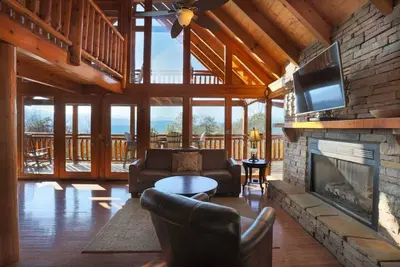 Image de Secluded Cabin w/Mtn. Views, 3 Decks & Theater