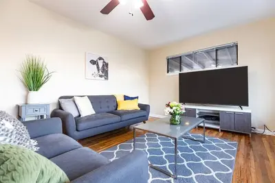 Image de Modern Comfort and Convenience Near Downtown and Ski Resorts