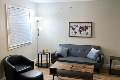 Image de \"Air Commando-Condo\" Perfect Location in Clovis, Nm