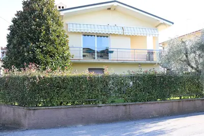 Image de Appartement de vacances avec grand jardin