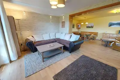 Image de Appartement de vacances avec vue sur le village jusqu'aux montagnes