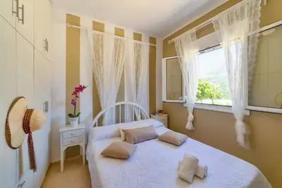 Image de Maison Emmanuela avec jardin et vue mer- Triopetra