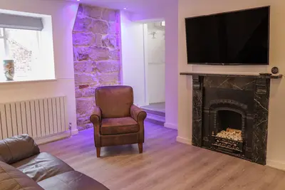 Image de 47a Baxtergate, pet friendly, country holiday cottage in Whitby