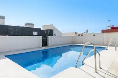 Image de -MalagaSunApts- Huge & Central * Pool* FreePARK*