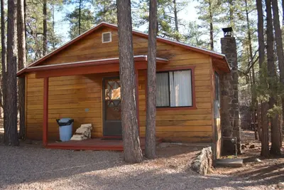 Image de Whispering Pines - Cabin 10 (2 Bedroom)
