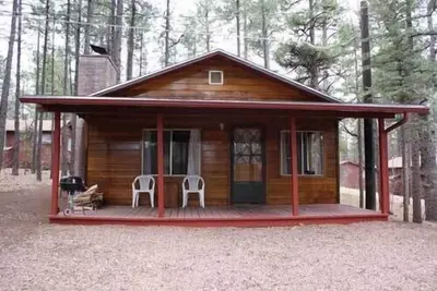 Image de Whispering Pines Resort- Cabin #14