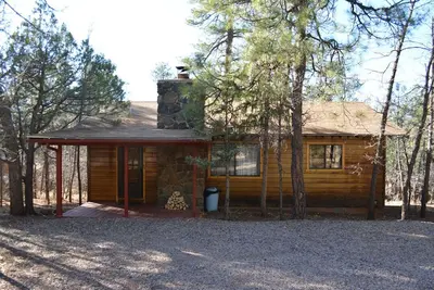 Image de Whispering Pines - Cabin *9 (2 Bedroom)