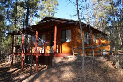 Image de Whispering Pines Resort- Cabin #16