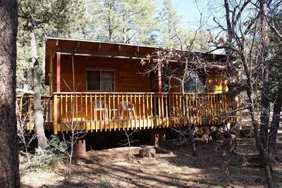 Image de Whispering Pines - Cabin 30 (Spa Tub)