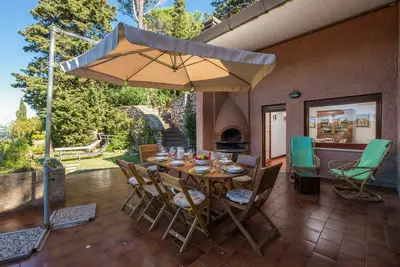 Image de Magnifique maison de vacances privée avec Wifi, Tv, terrasse, animaux admis et parking