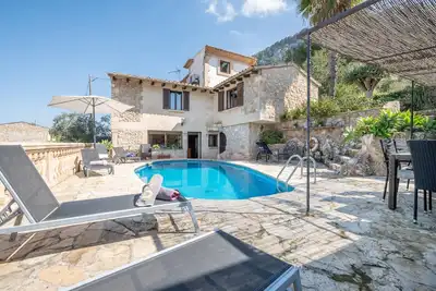 Image de Charmante maison de campagne Pou dels Escarabats avec vue sur les montagnes