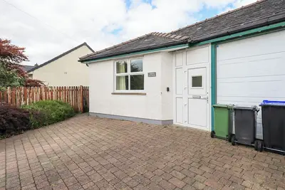 Limhus Cottage, pet friendly, with a garden in Keswick