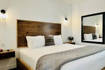 Image de GrandLake*Kayak*Forest View*Firepit*King*Lakefront