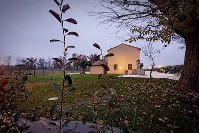 Image de Montefiore House 13 - Iris Farmhouse in the Marche countryside
