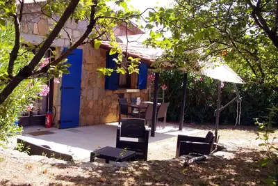 Image de I Cipressi, Mer 6 km, vue panoramique, Jardin, Wifi, Climatisation.
