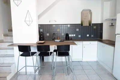 Image de Maison de village, Saint André de Roquelongue.