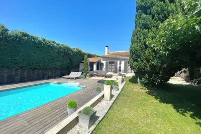 Image de Villa climatisée avec piscine Saint-Rémy de Provence