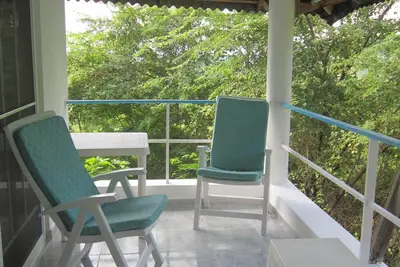 Image de Sugar Shack - a/c, balcony, beach, pool, private, optic WiFi