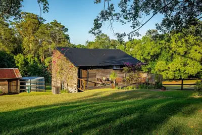 Image de The Packing Shed - rustic timber cottage on beautiful acreage