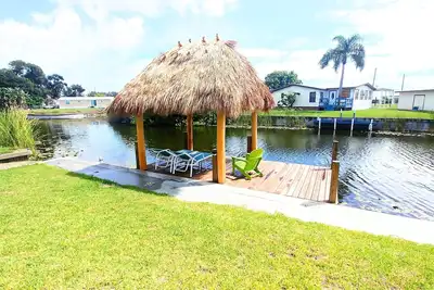 Image de Castaway Cove Bhr Waterfront 2/2
