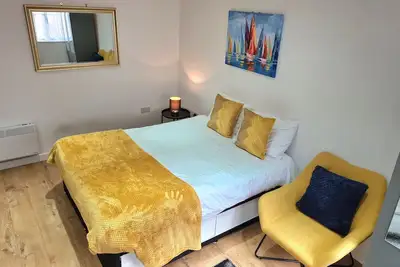 Image de Lovely central studio/2bed - 5min to train station