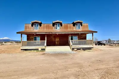 4x4 Cabin with a Rustic Flavor